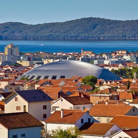 In With Balcony, Air Conditioning, Wifi 858-3 Apartmán