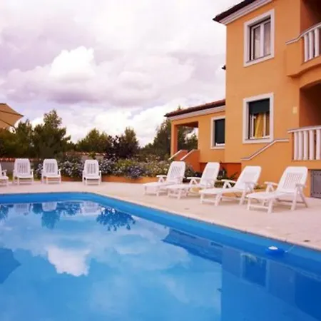 In With Balcony, Air Conditioning, Wifi 858-3 Apartmán *