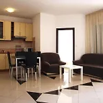 아파트 In With Balcony, Air Conditioning, Wifi 858-3 자다르