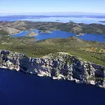 In With Balcony, Air Conditioning, Wifi 858-3 아파트 *