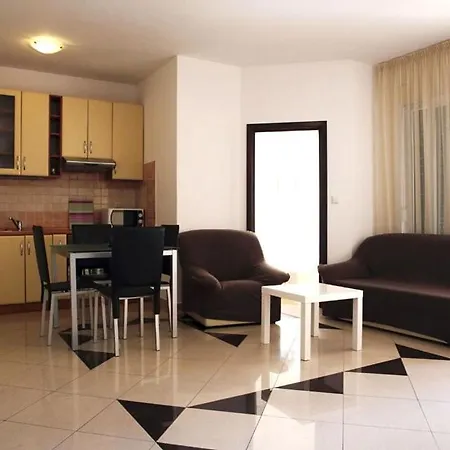 Daire In With Balcony, Air Conditioning, Wifi 858-3 Zadar