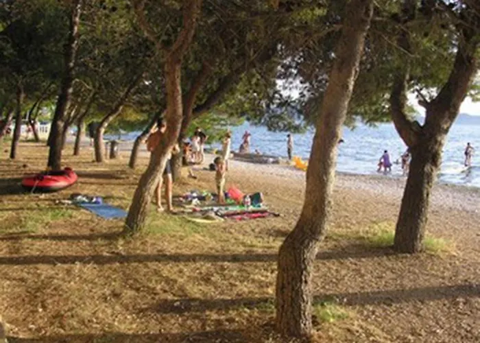 In With Balcony, Air Conditioning, Wifi 858-3 *